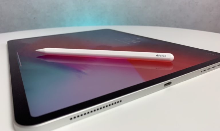 Почему скрипит apple pencil