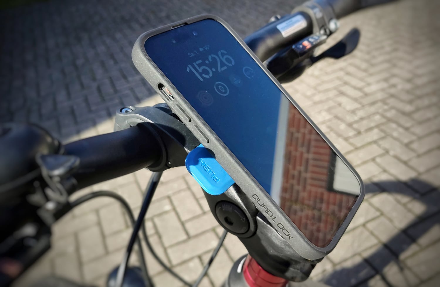 iMoshion Handyhalterung für das Fahrrad für das iPhone 14 Pro